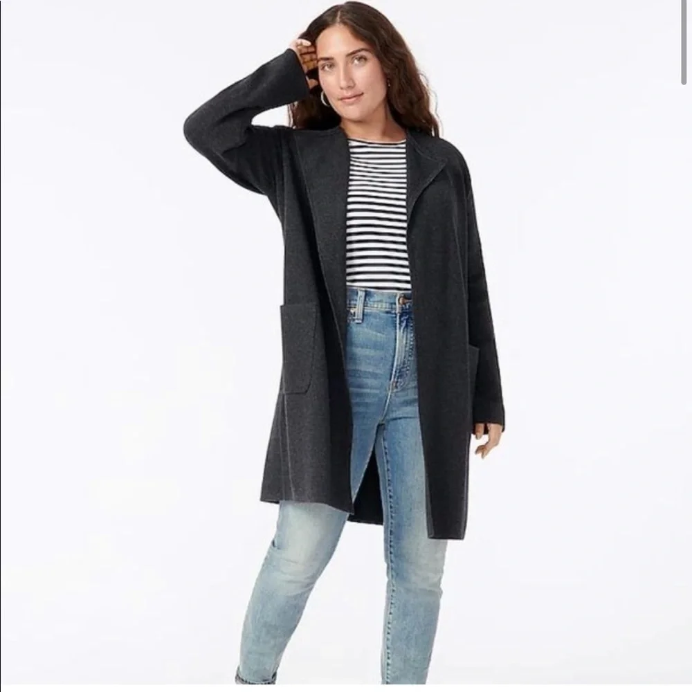 ❌SOLD❌ J. Crew Juliette collarless sweater-blazer in Black - Picture 3 of 8